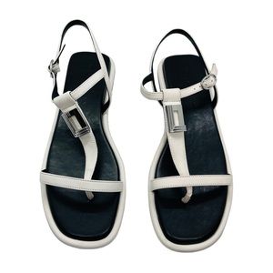Auth Karl Lagerfeld Martine Sandal